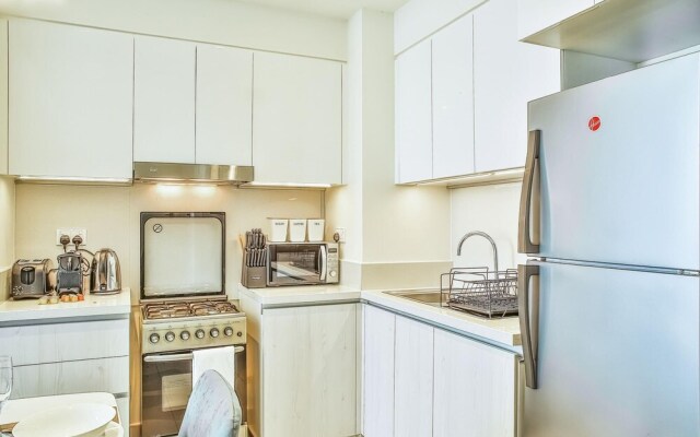 Chic 1-bedroom Apt at Dubai Hills