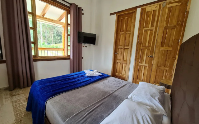 La Mercedes Cattaleya Hostal By MH