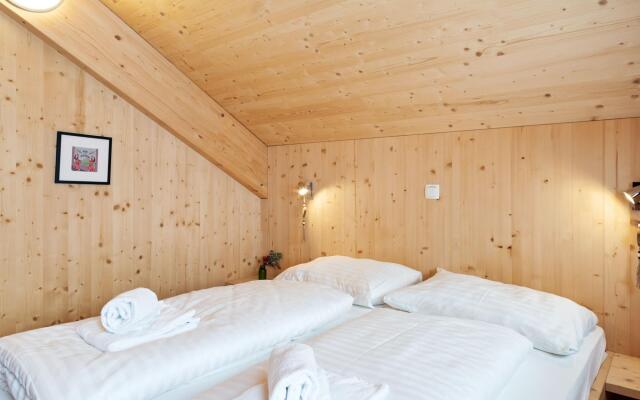 Deluxe Holiday Home in Hohentauern with Hot Tub