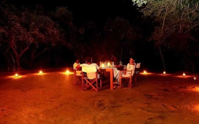 Yala Ravana AC Luxury Tented Safari Camp