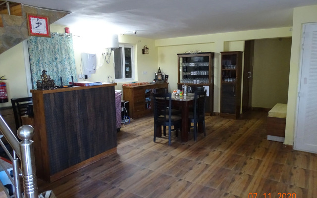 Country Holidays Himalayan View Cottages Mukteshwar