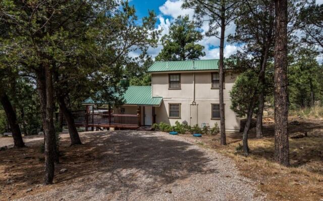 Chalmers - Three Bedroom Cabin