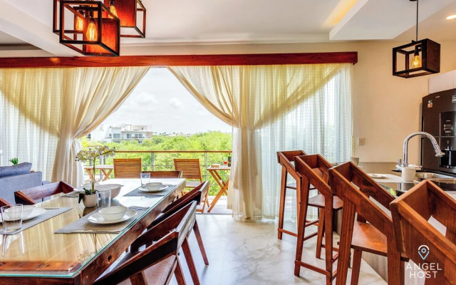 Jungle & Ocean View Condos