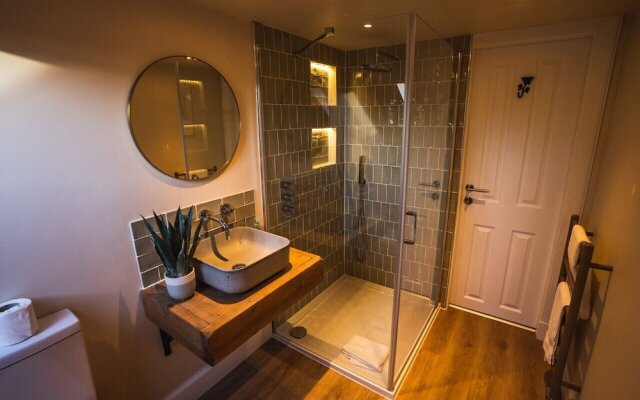 Castle Beach - Spectacular Victorian Villa