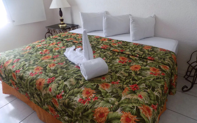 Hotel Las Palomas Tepic Express