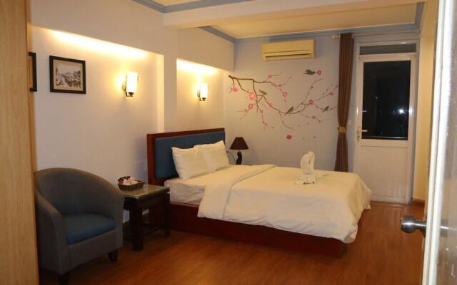 Hanoi Old Quarter House
