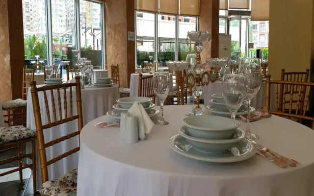 Konak Park Hotel