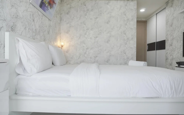 Warm And Elegant 1Br At Gold Coast Apartment – Guest Rooms – Jakarta
