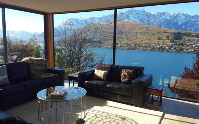 Amour Queenstown Boutique Holiday House