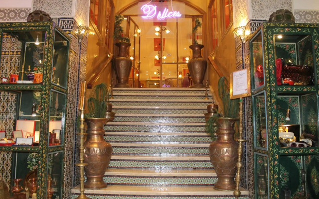 Hotel Mounia