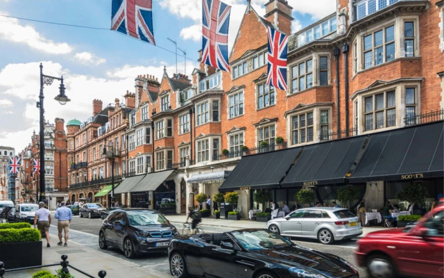 The Soho Loft - Elegant Modern 1bdr in Soho