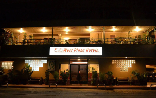 West Plaza Hotel by the Sea