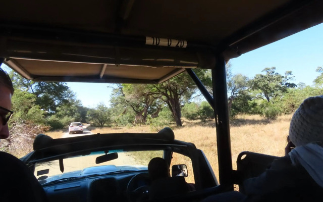 Sunset Lodge & Safaris