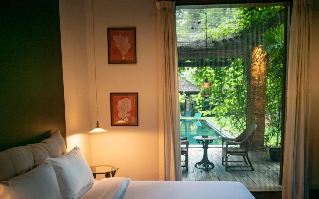 Chandra Residence