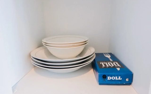 Tree Park Studio Apartment with Sofa Bed