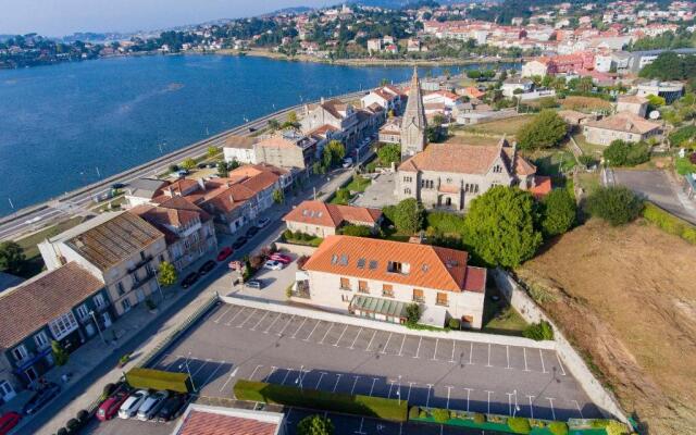 Hotel Arce Baiona
