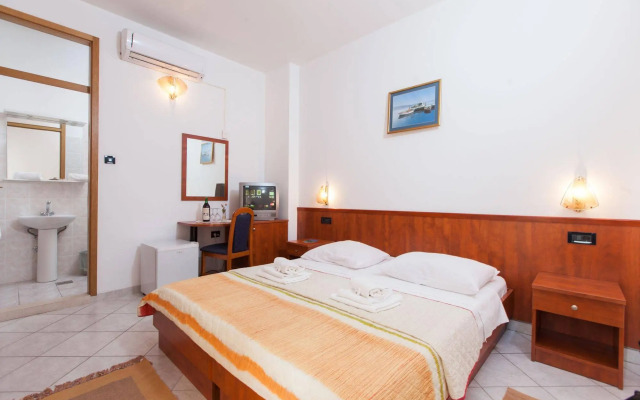 Villa Vinka