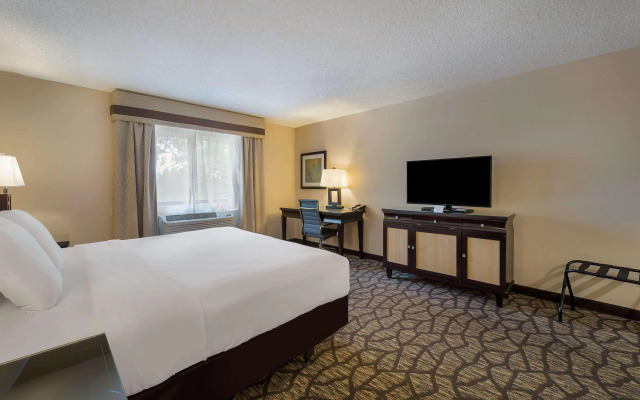 Best Western Detroit Livonia
