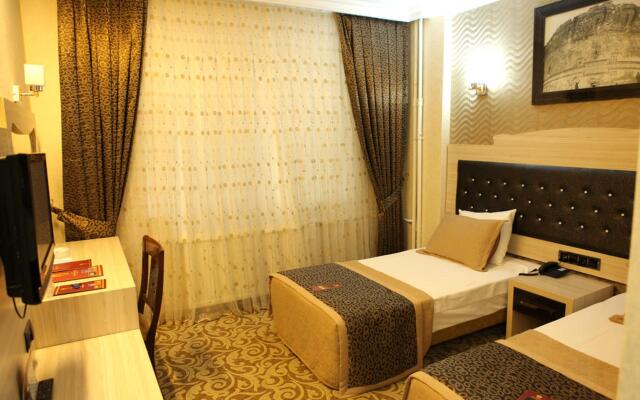 Prestige Hotel
