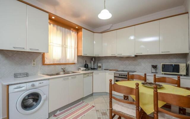 Independent AGAPITOS APART , 2BDRM, private patio