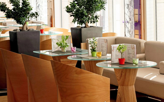 ibis Martigues