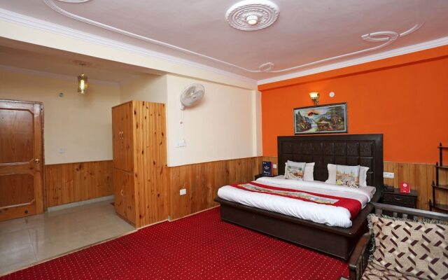OYO 7008 Astha Cottage