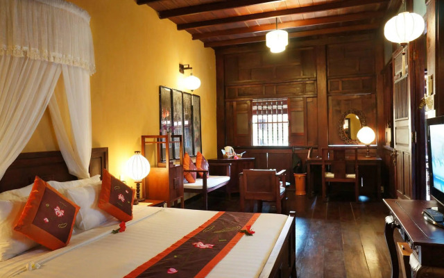 Vinh Hung Heritage Hotel