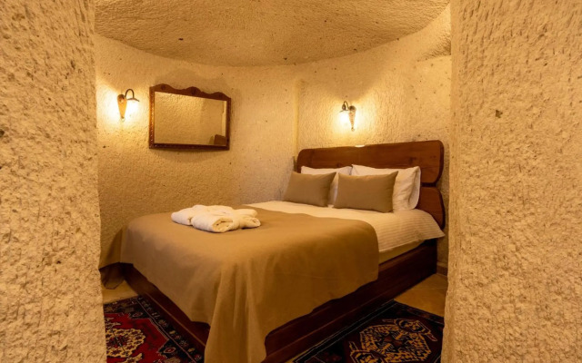 Tulip Cave Suites