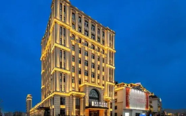 Rezen Dong Hotel (Zhuanghe Wanda Plaza)