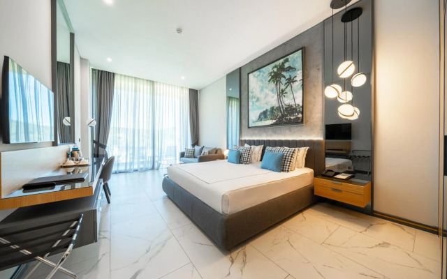 The Norm Collection Door'a