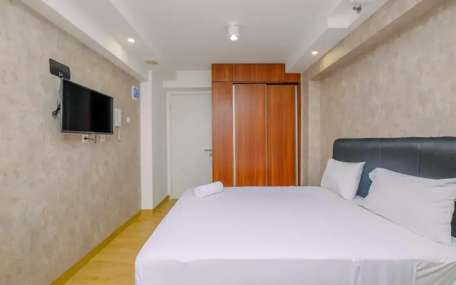 Nice And Strategic Studio At Bassura City Apartment