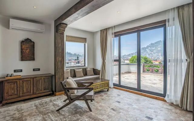 Uma Residence & Suites