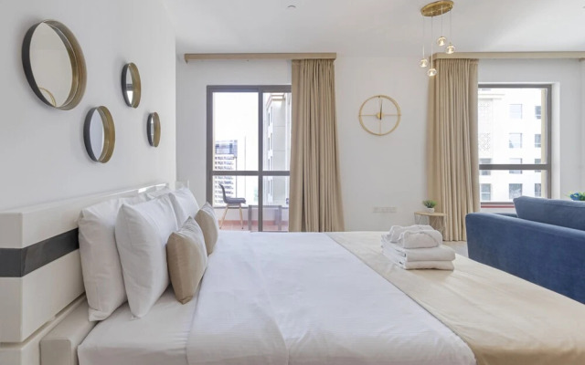Maison Privee - Premium Studio Apt in the Heart of JBR Beach, Dubai