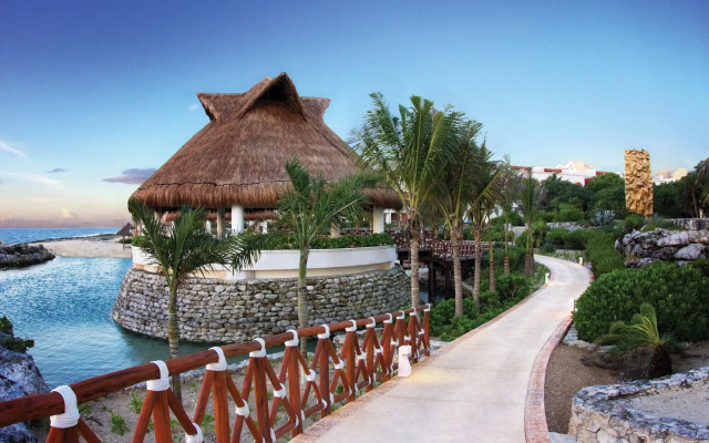 Hard Rock Hotel Riviera Maya - Hacienda and Heaven