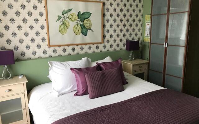 Blaine's: A B&B and private dining....