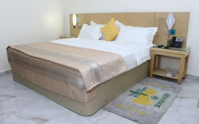Paradisia Hotel