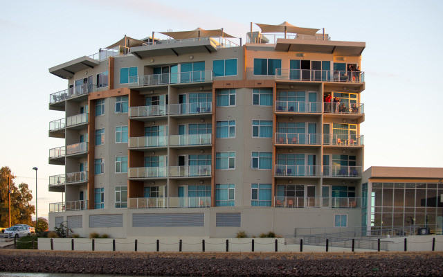 Wallaroo Marina Apartments