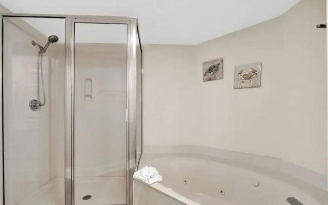 Majestic Beach Towers 1-2003