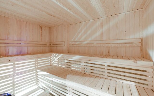 Seven Seas Jolie Bay