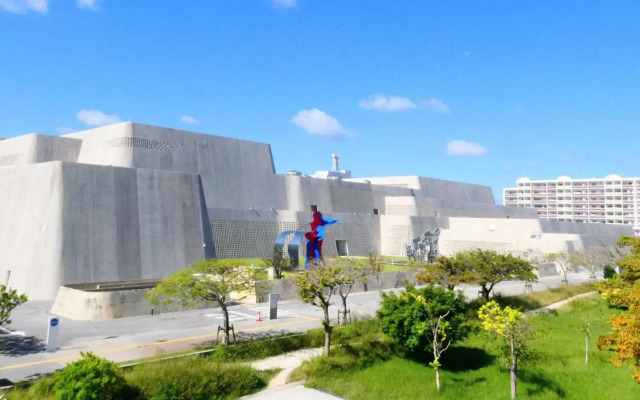 Toyoko Inn Okinawa Naha Shintoshin Omoromachi