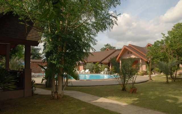 La-or Resort