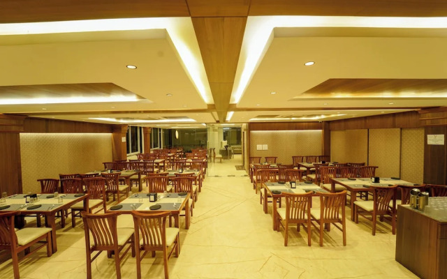 Yuvraj Le Royale