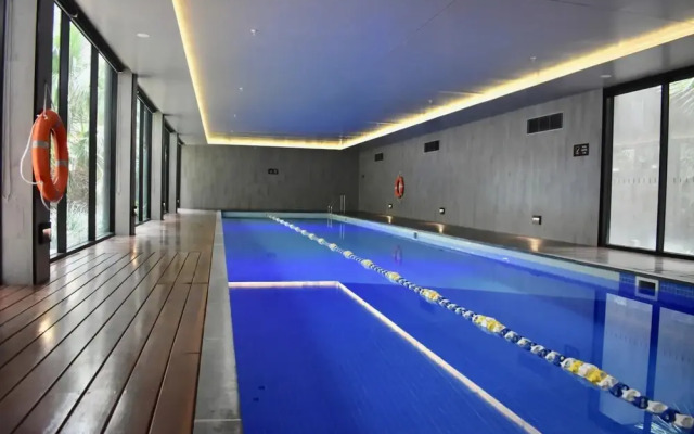 Modern 2 Bedroom Apartment In Melbourne's Southbank