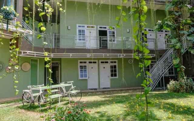 Griya Shanta Residence by OYO Rooms