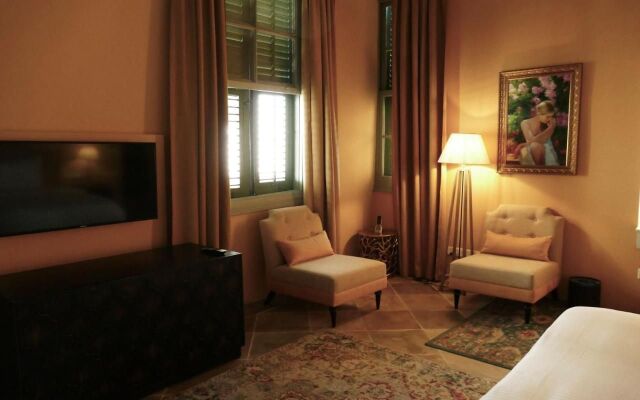Madama Residence