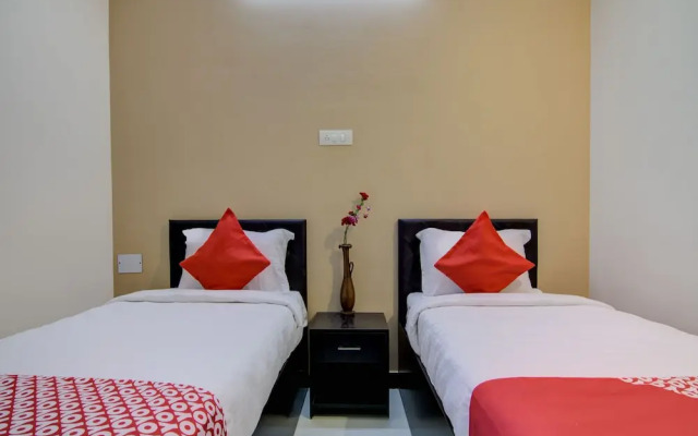 Royal Stay by OYO Rooms