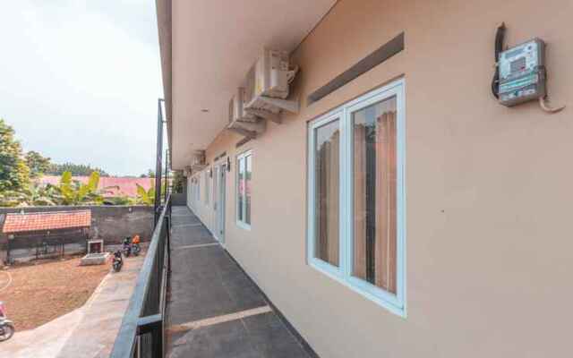 Green Leafs Katulampa by OYO Rooms