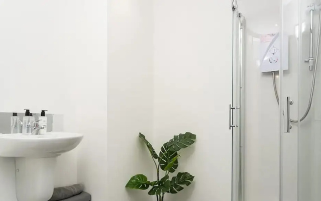 1 Quincy House - One bedroom Apartment