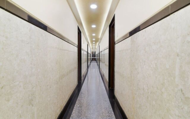 Capital O 38665 Prestige Stay Inn