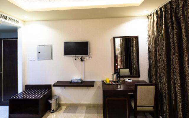 Voyage Hotel